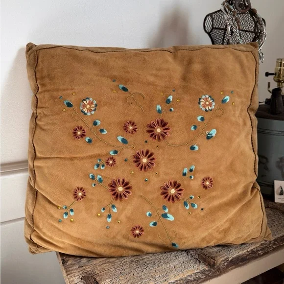 Double D Ranch Pillow - Picture 1 of 5